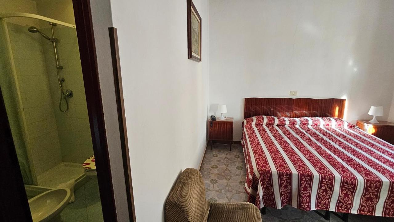 Verena Dependance Savoia & Campana Montecatini Terme Bagian luar foto