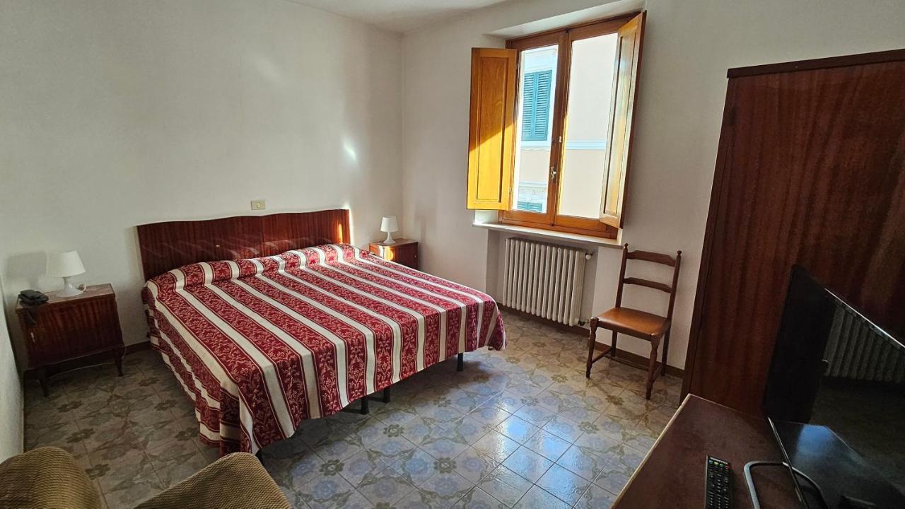 Verena Dependance Savoia & Campana Montecatini Terme Bagian luar foto