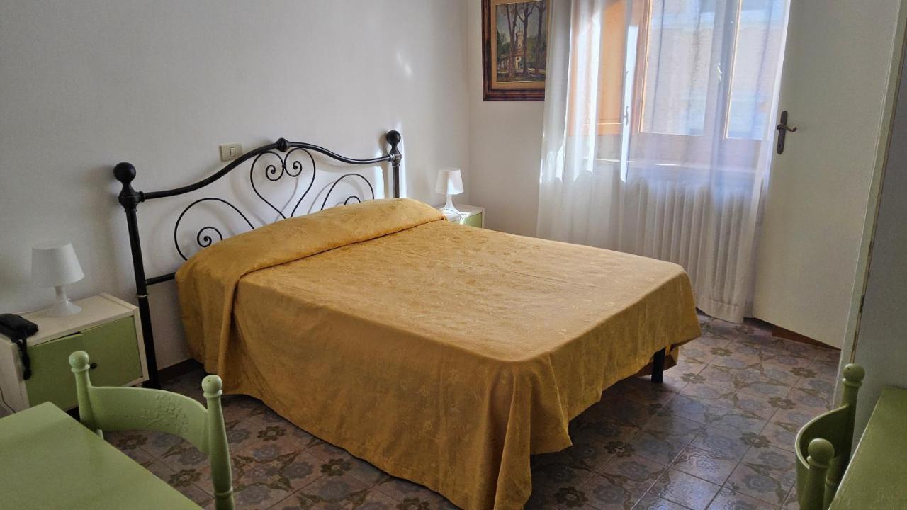 Verena Dependance Savoia & Campana Montecatini Terme Bagian luar foto