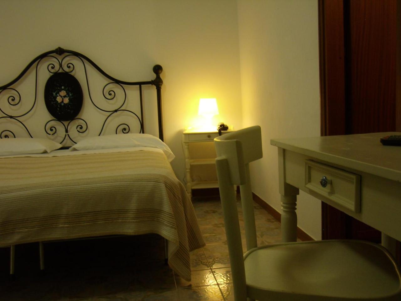 Verena Dependance Savoia & Campana Montecatini Terme Bagian luar foto